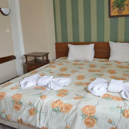 Hotel St. George Pobedonosets Bansko Exteriör bild
